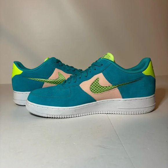 NIKE AIR FORCE 1 '07 LV8 ORACLE AQUA GHOST GREEN MEN’S SIZE 11.5 CK4383-300 - Picture 3 of 9